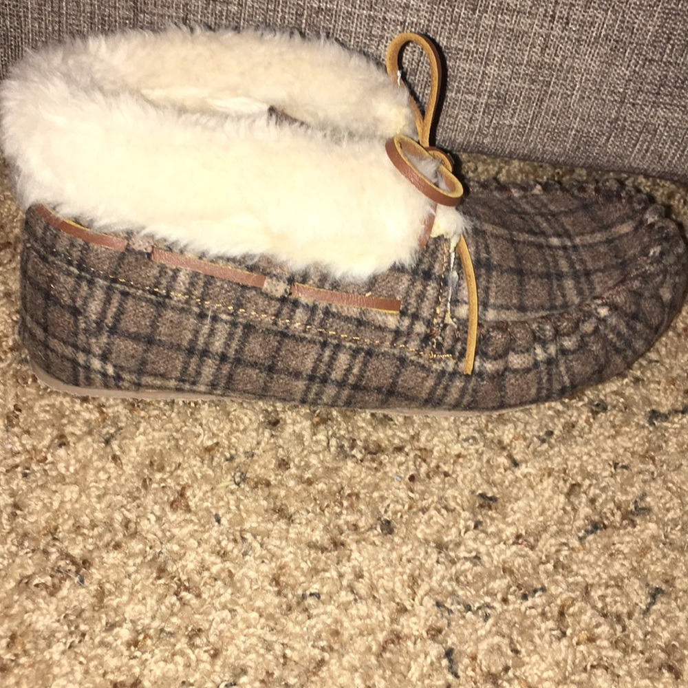 Minnetonka slippers
